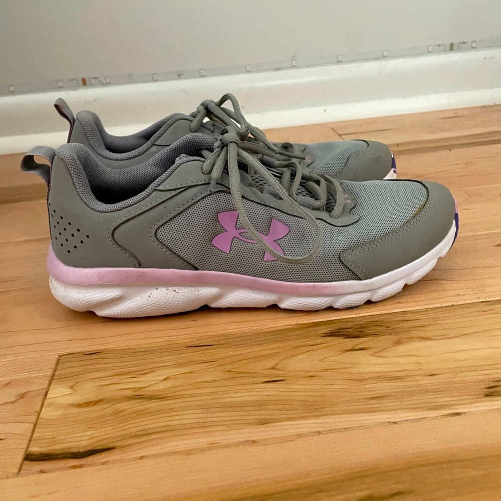 Women’s sneakers
